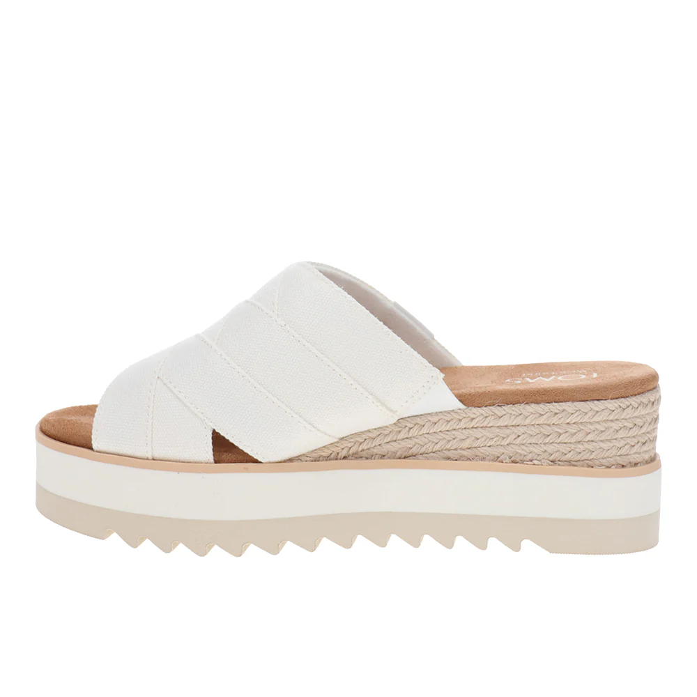 Diana Crossover Wedge Sandals - Image 3