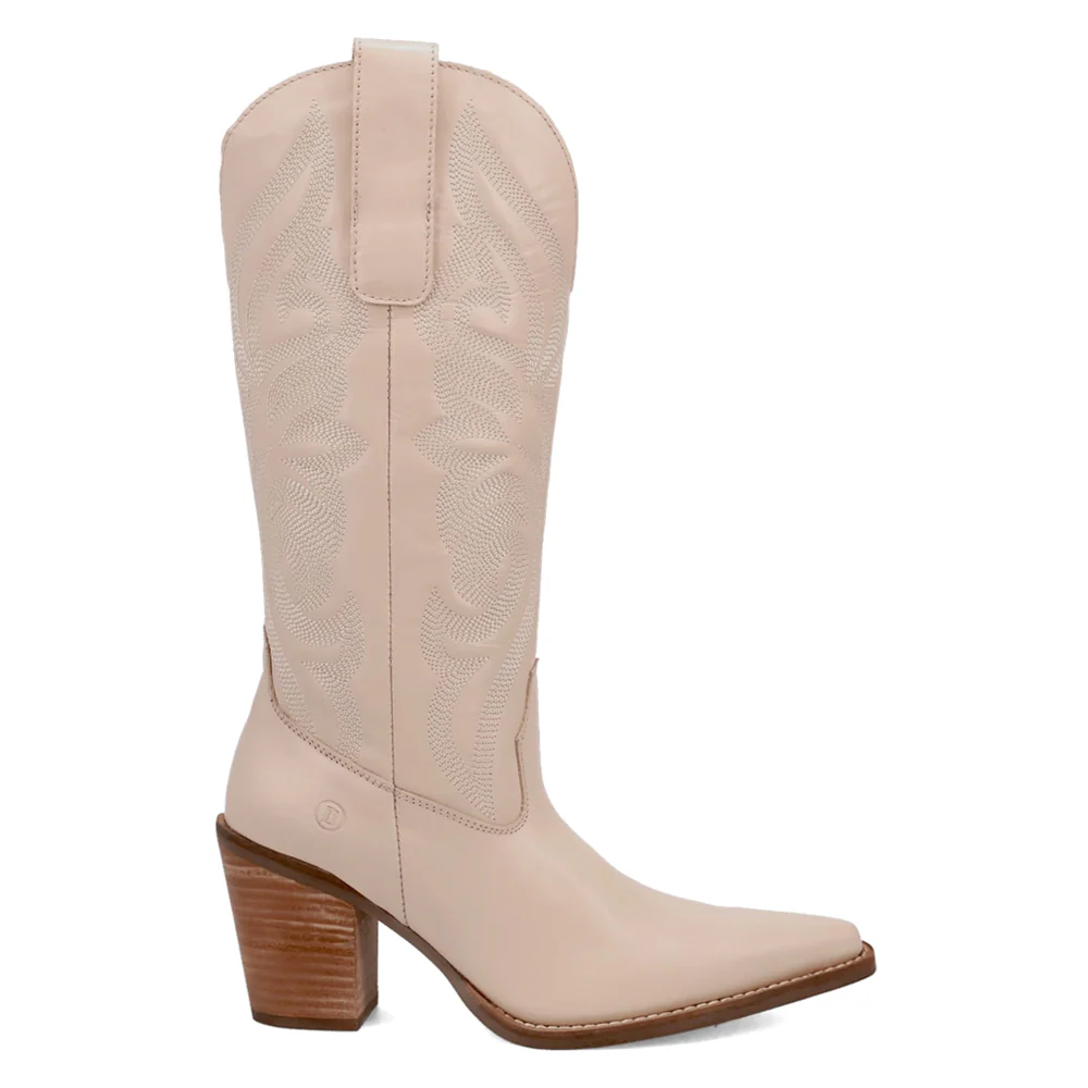 Hensley Embroidered Snip Toe Pull On Boots