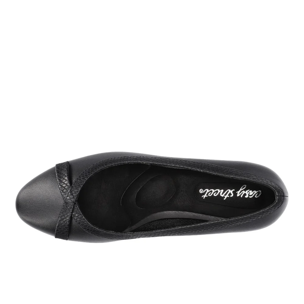 Kata Topline Bow Round Toe Pumps - Image 4