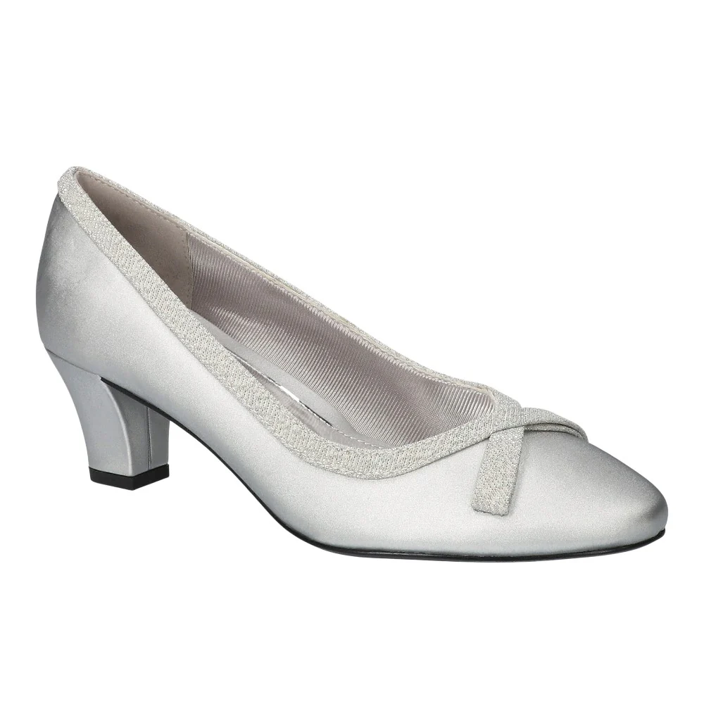 Kata Topline Bow Round Toe Pumps - Image 2