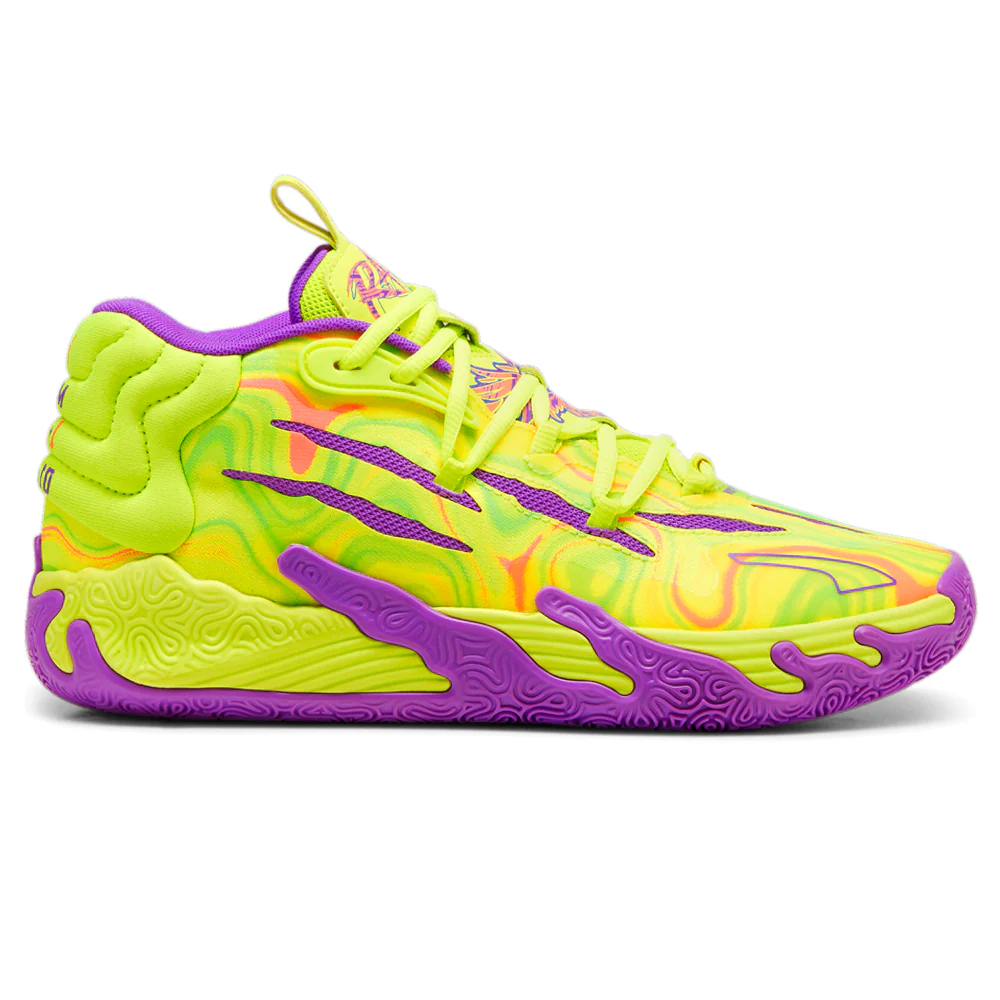 MB.03 Spark Basketball Shoes