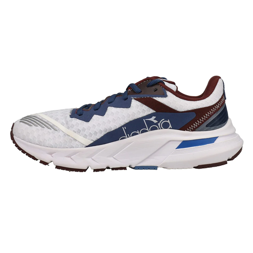 Mythos Blushield Volo 2 Running Shoes - Image 3