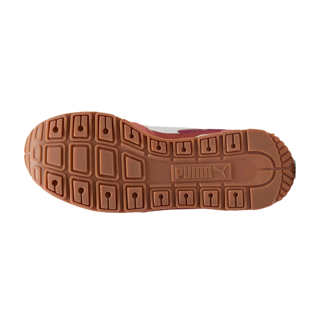 RX 737 Vintage Update Lace Up Sneakers - Image 5