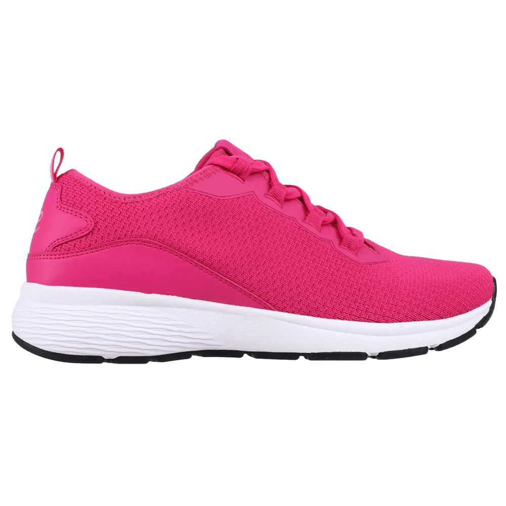 Skipper Walking Shoes