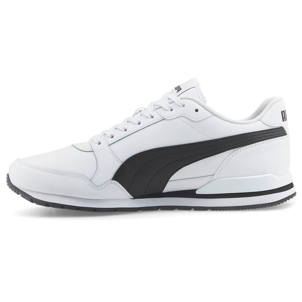 ST Runner V3 Lace Up Sneakers - Image 3