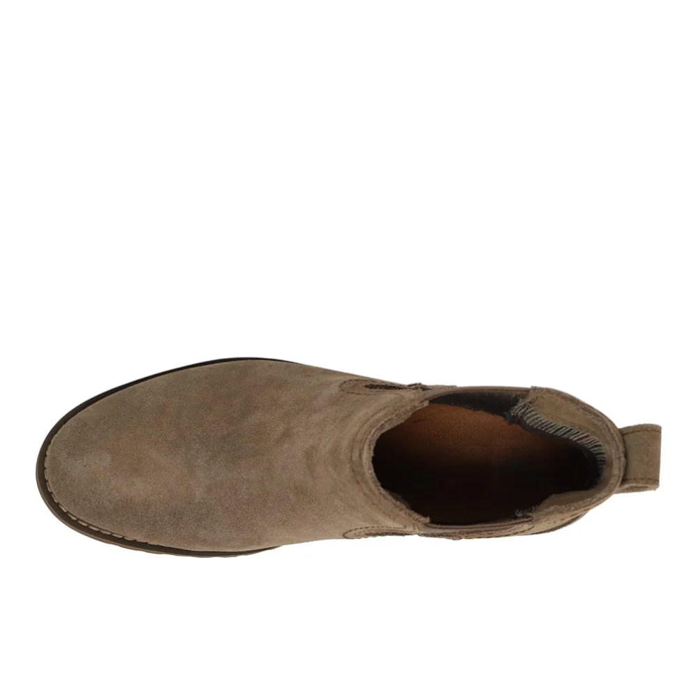 Wexford Lug Round Toe Chelsea Boots - Image 4